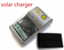 Load image into Gallery viewer, Multi-function powerful 3 LED flashlight solar